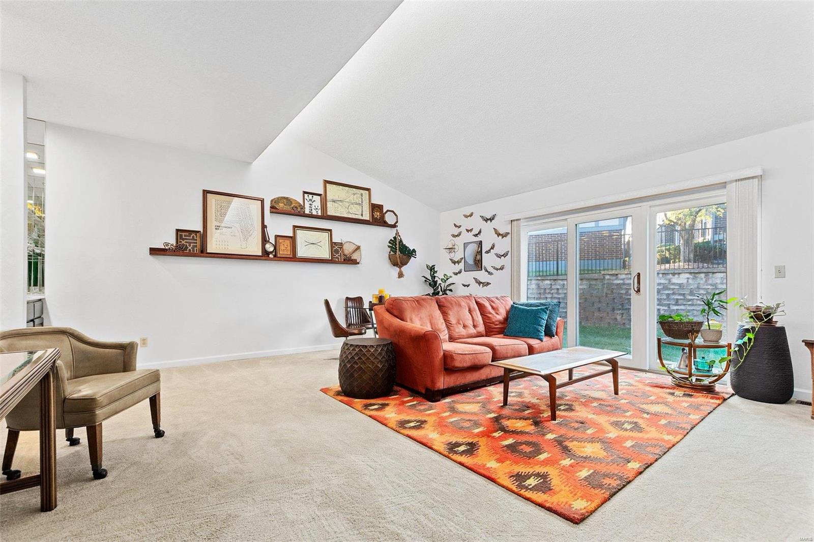 Royal Pines - Residential