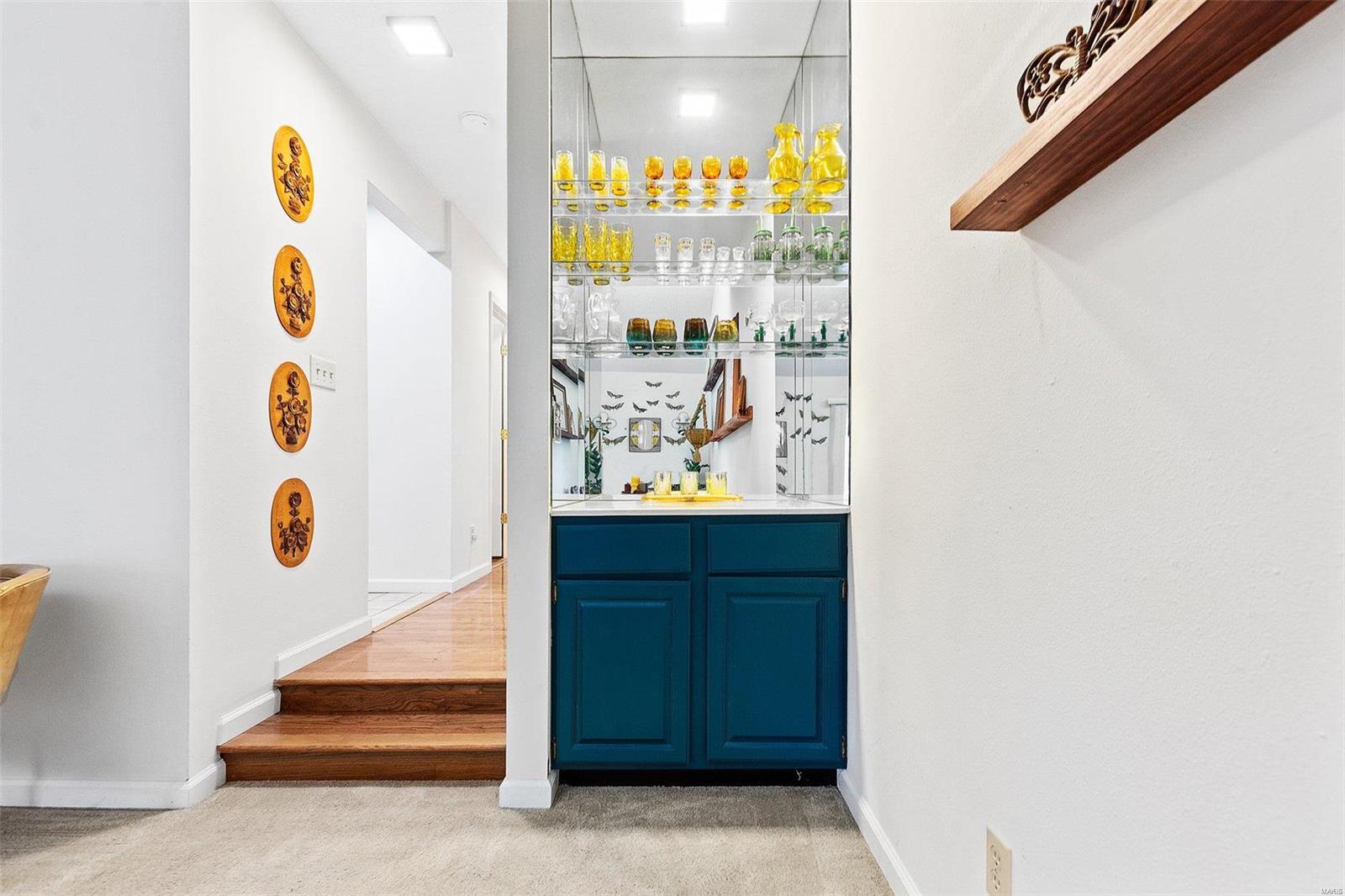 Royal Pines - Residential