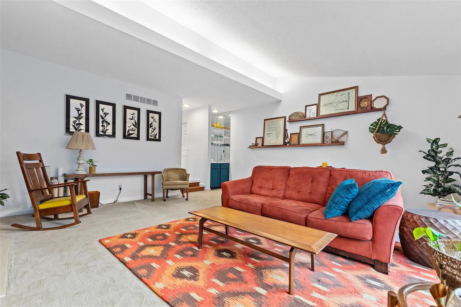 Royal Pines - Residential