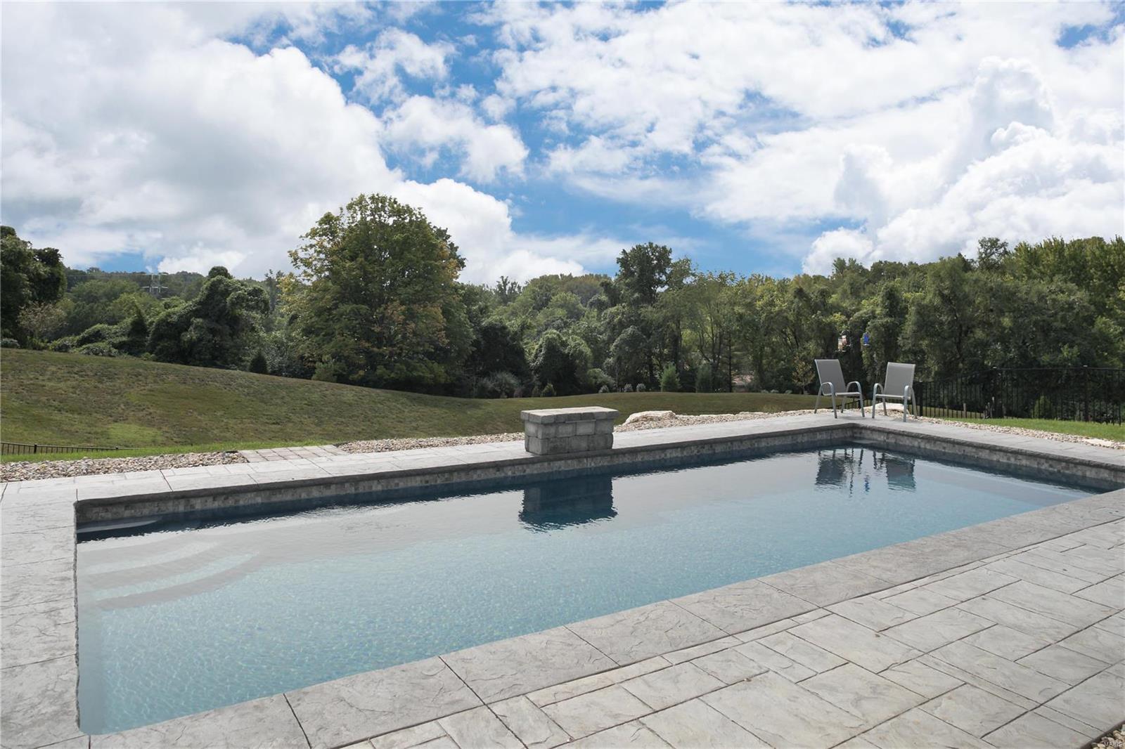 Warwick on White Road - Residential