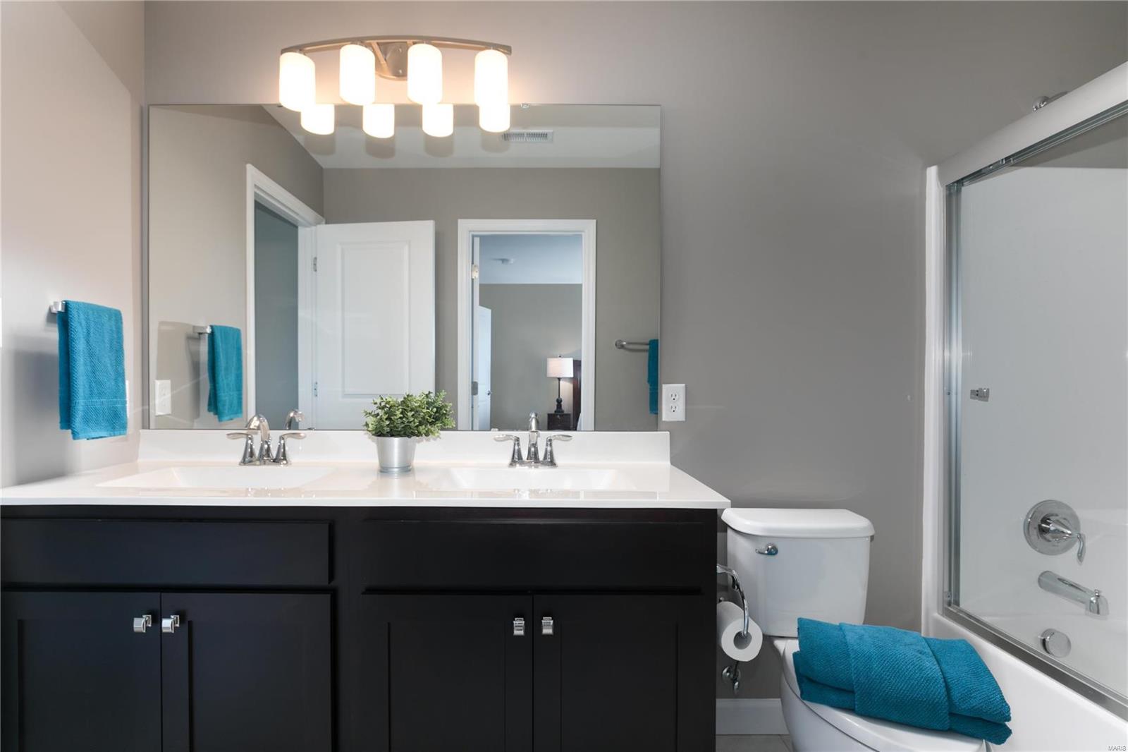 Warwick on White Road - Residential