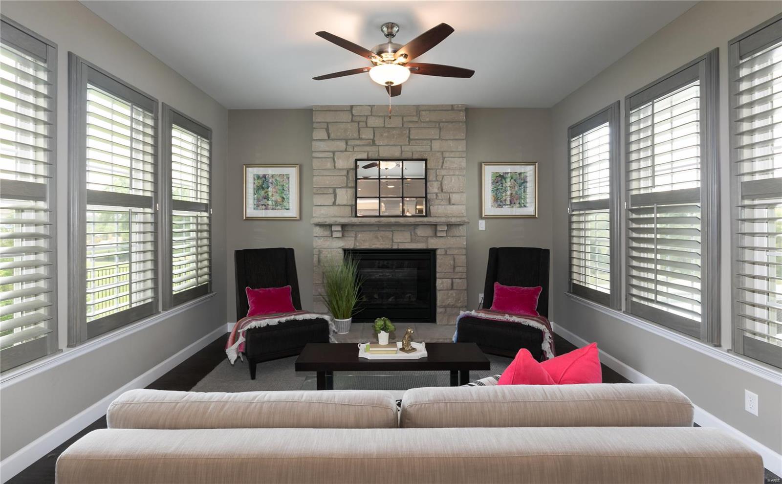 Warwick on White Road - Residential