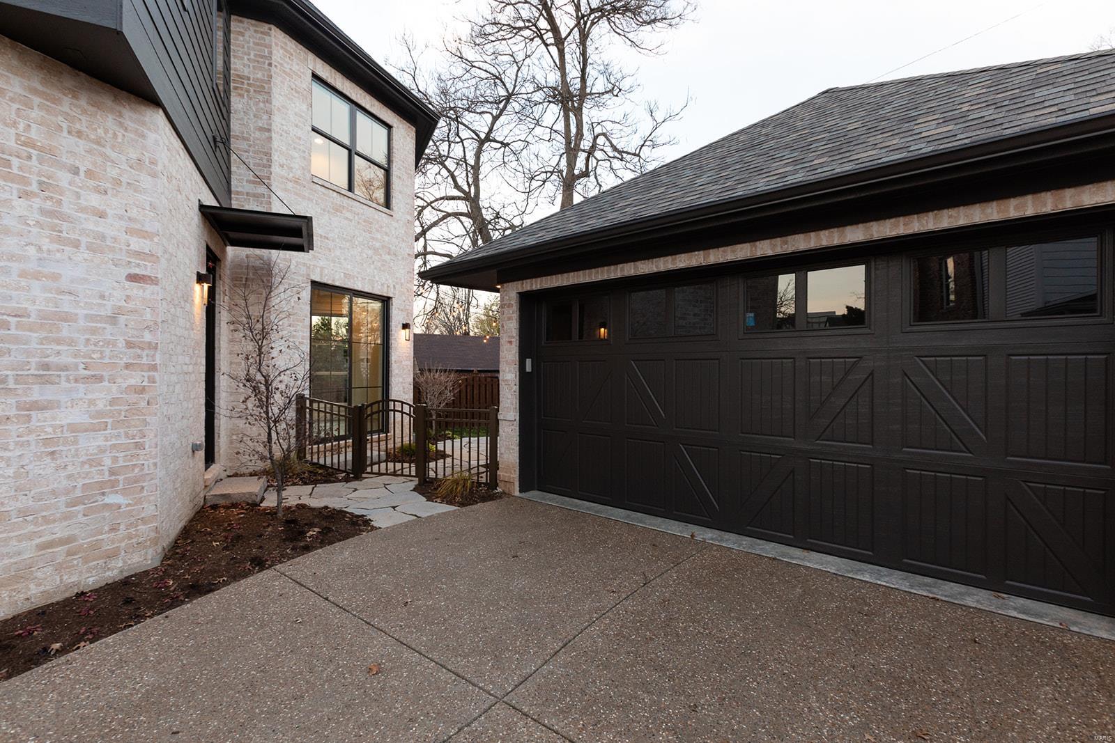 Clayton Gardens - Residential