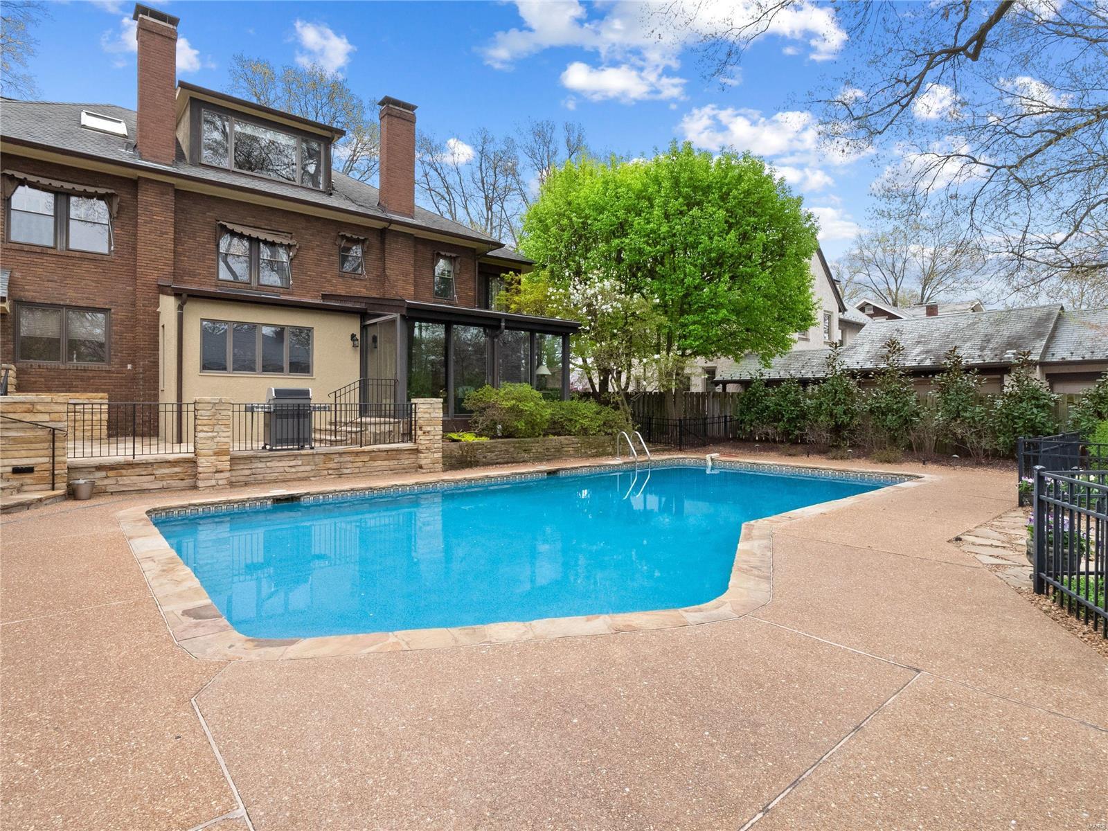 Claverach Park - Residential