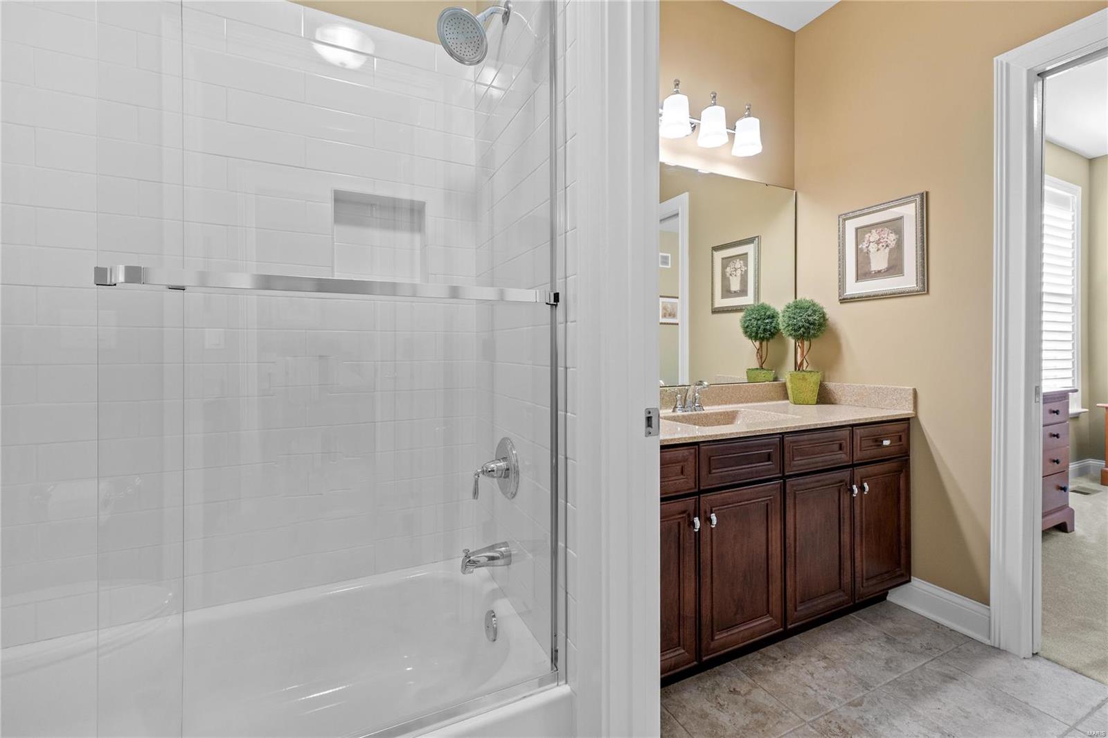 Meadowbrook Country Club Estates - Residential