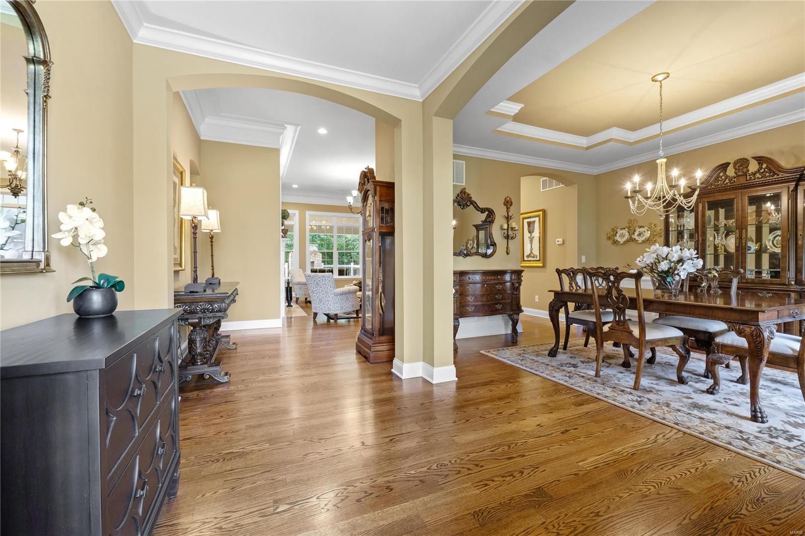 Meadowbrook Country Club Estates - Residential