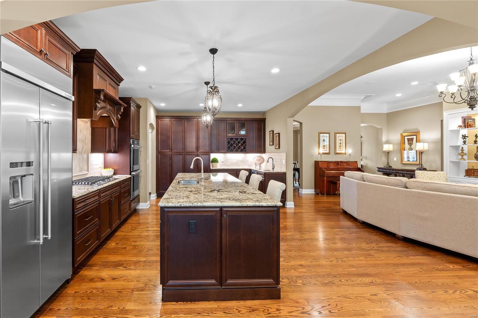 Meadowbrook Country Club Estates - Residential