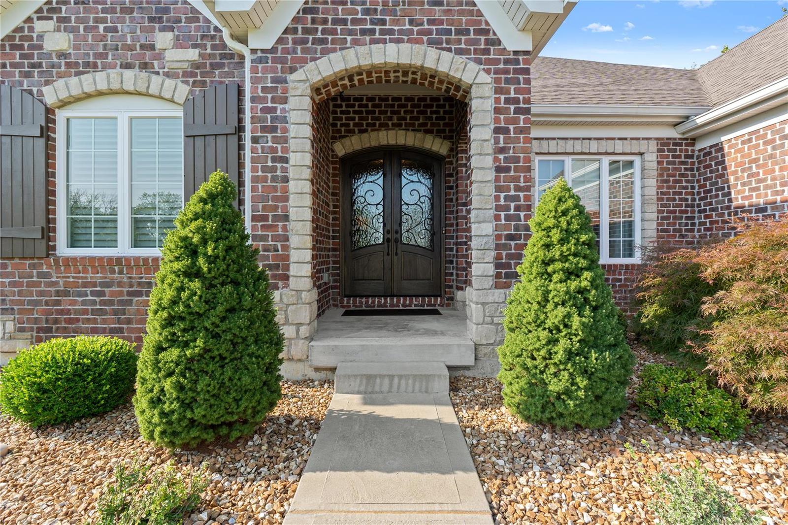 Meadowbrook Country Club Estates - Residential