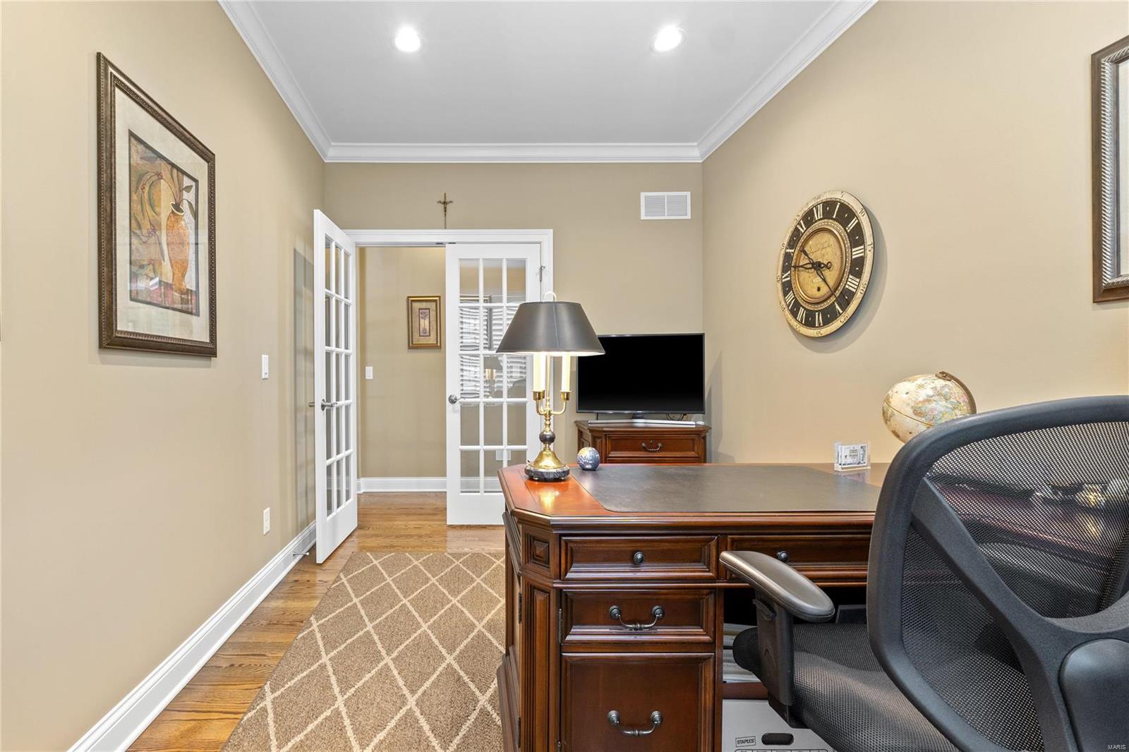 Meadowbrook Country Club Estates - Residential