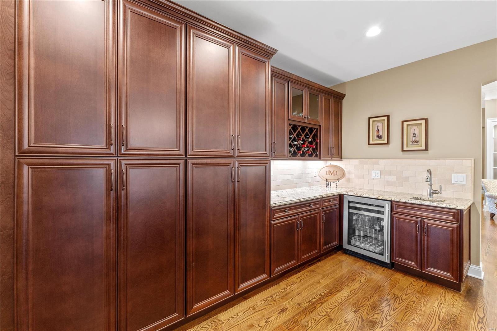 Meadowbrook Country Club Estates - Residential