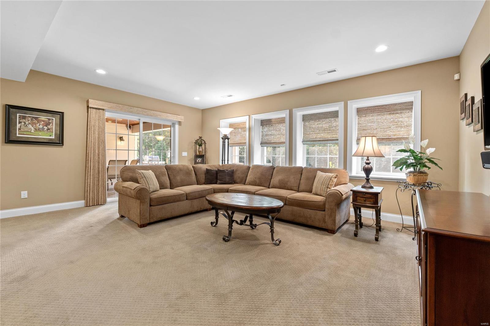 Meadowbrook Country Club Estates - Residential