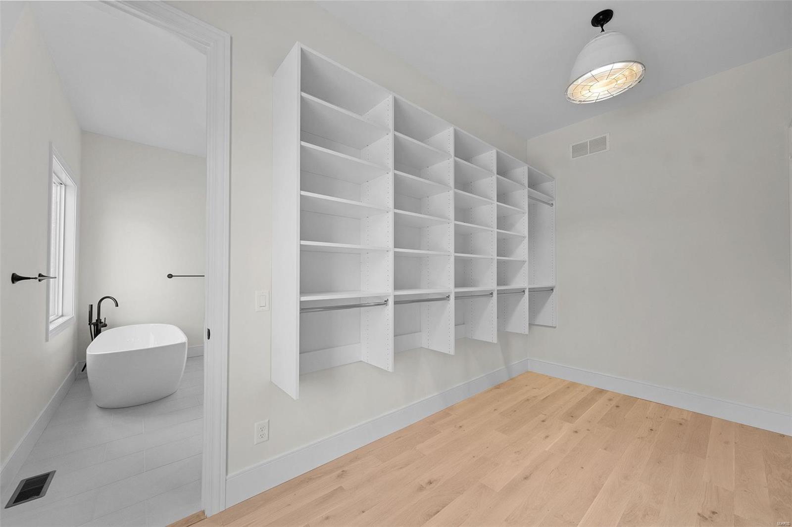 Auden Hollow - Residential