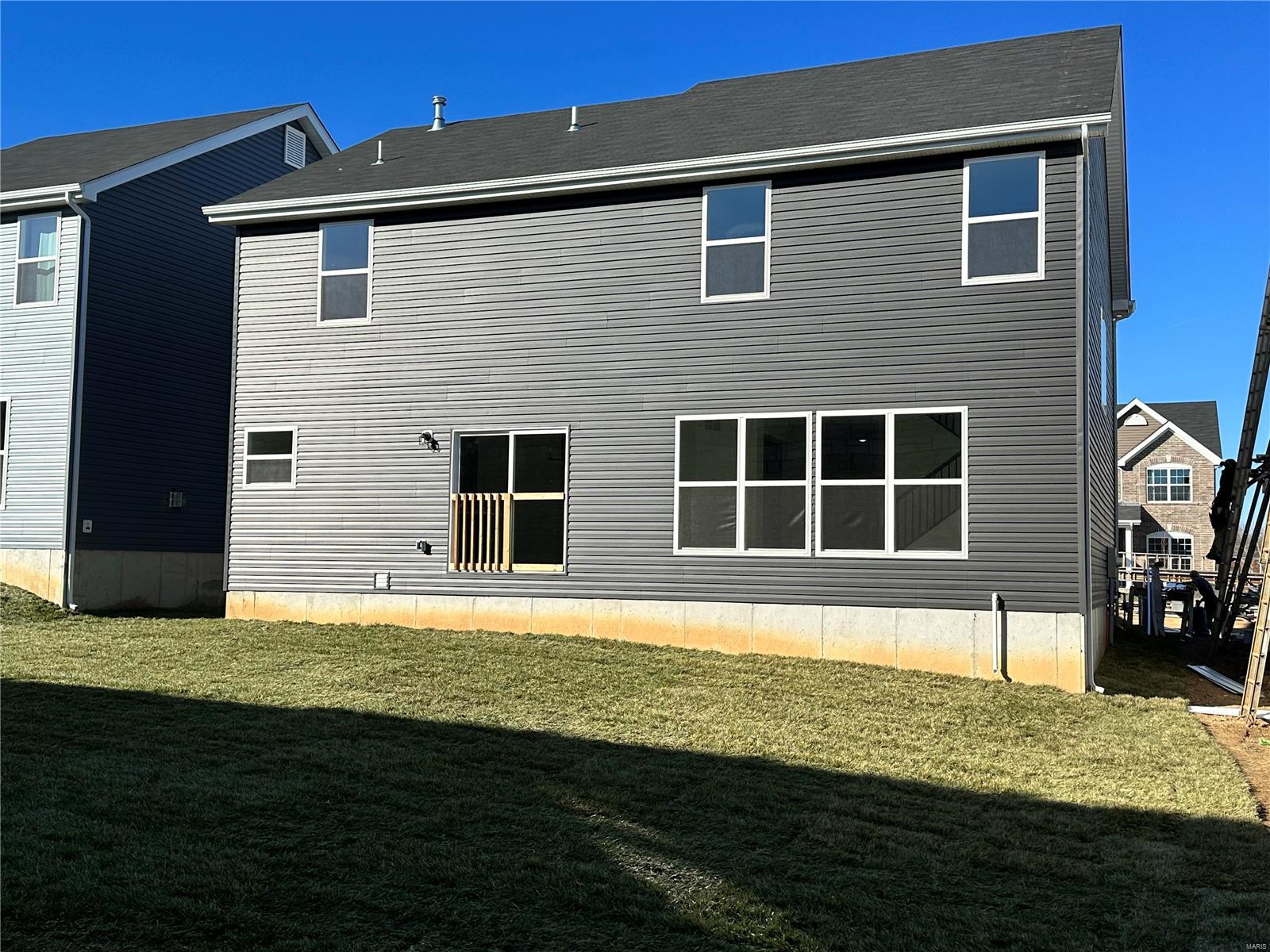 Manors at Crestwood Crossing - Residential