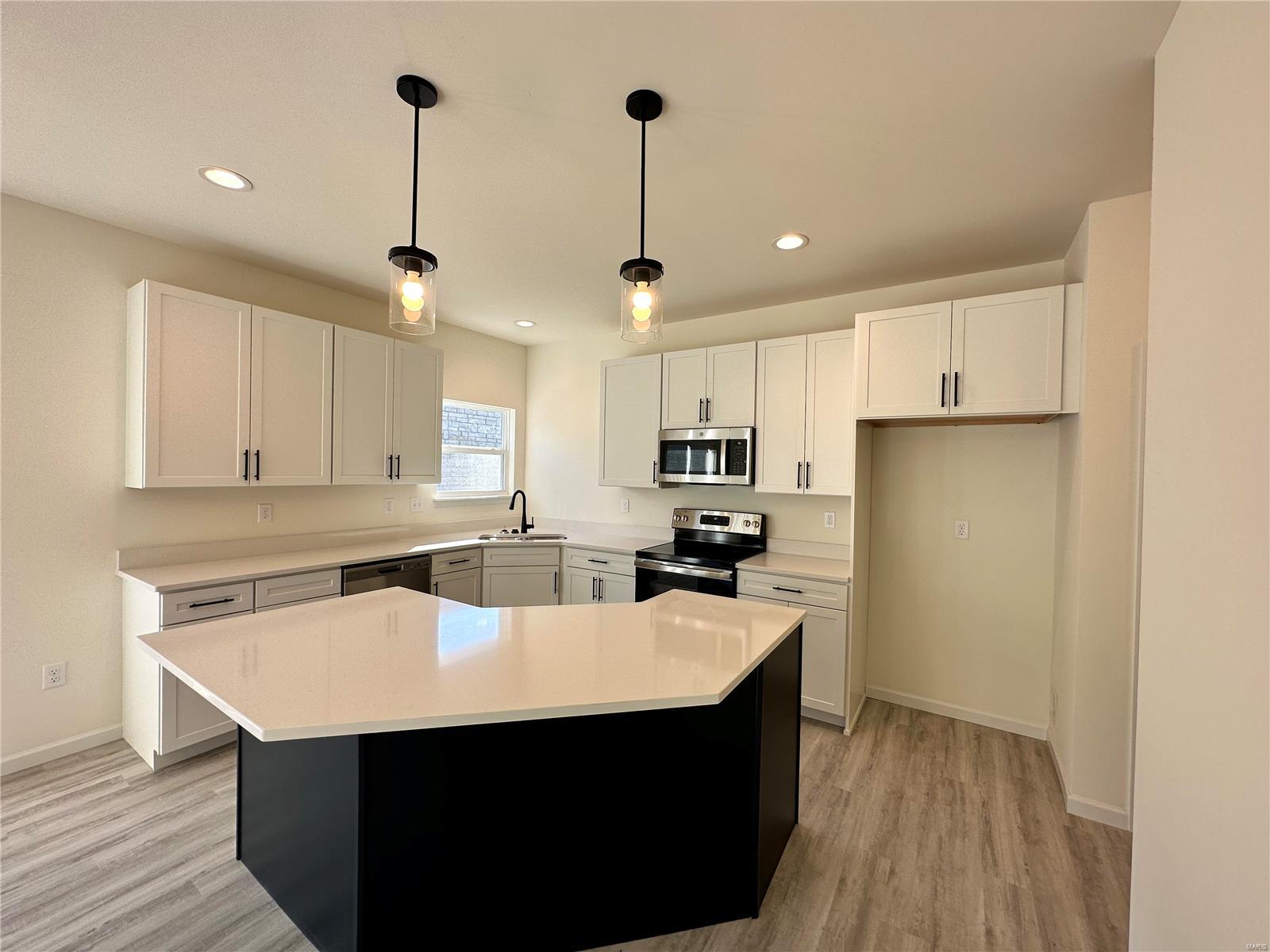 Manors at Crestwood Crossing - Residential