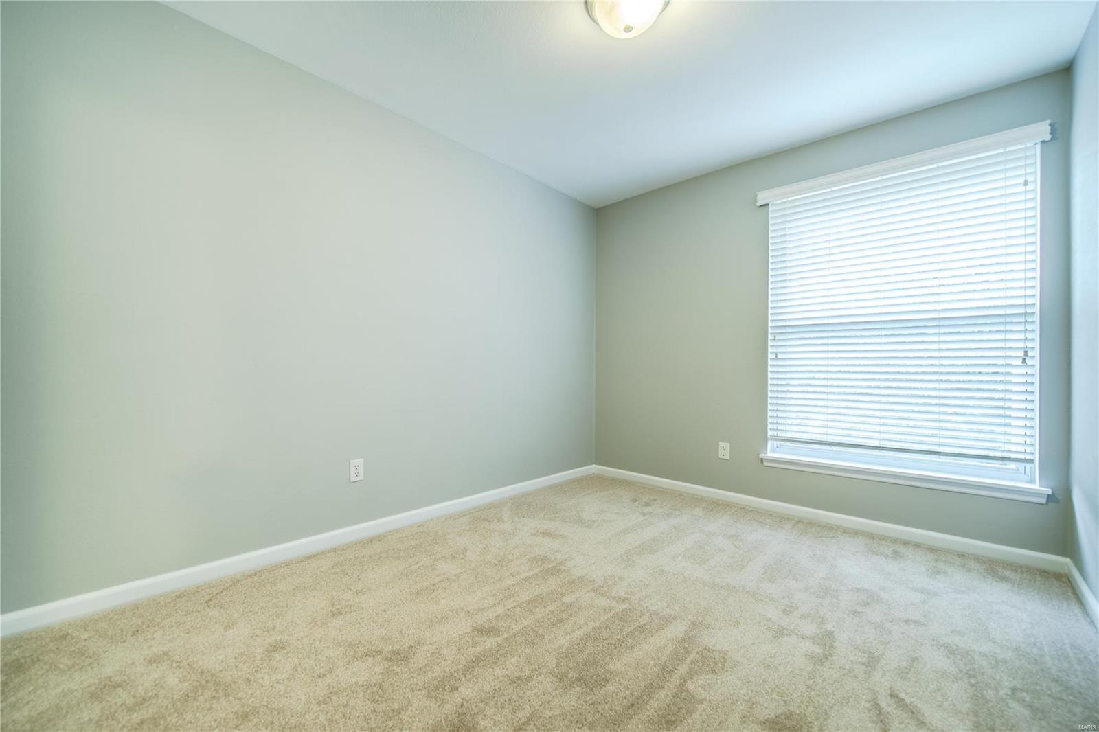 Greenbriar Condo - Residential