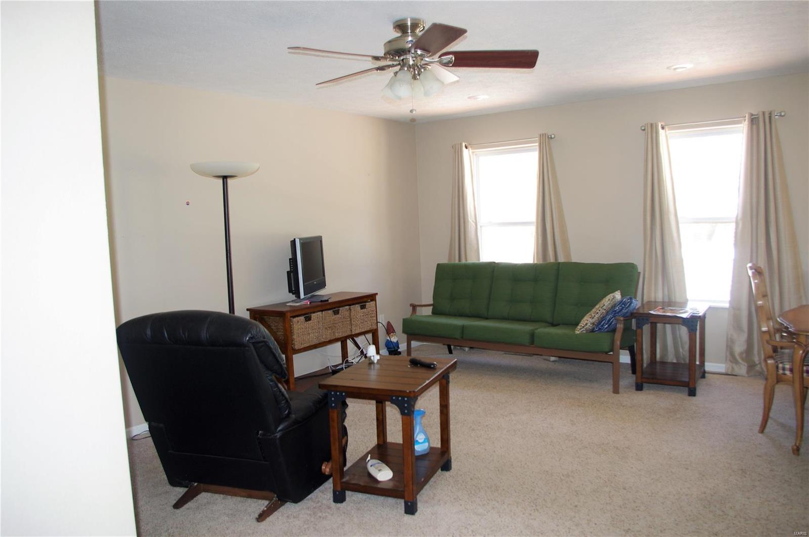VIENNA OAKS SUBDIVISION PHASE 1 - Residential