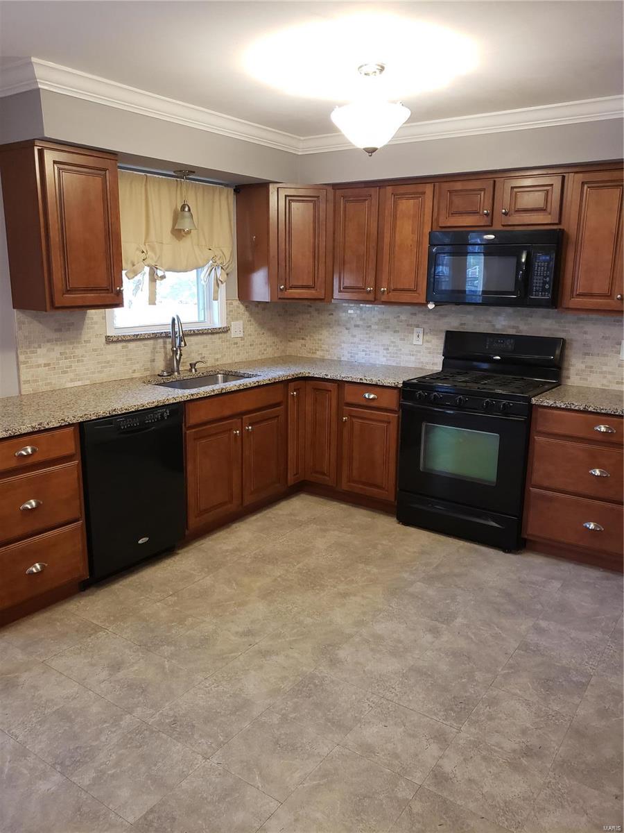 Skyline Ac #1 - Residential Lease