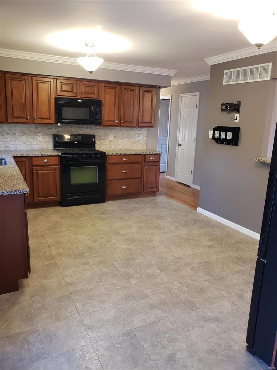 Skyline Ac #1 - Residential Lease