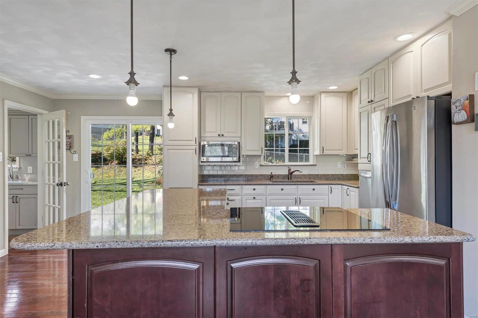 Summit View 1 - Residential