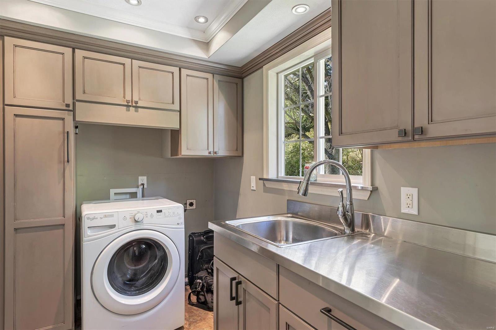 Summit View 1 - Residential