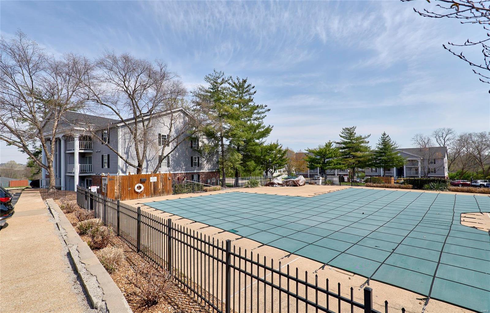 Fern Ridge Condo 1 Bldg 1 - Residential