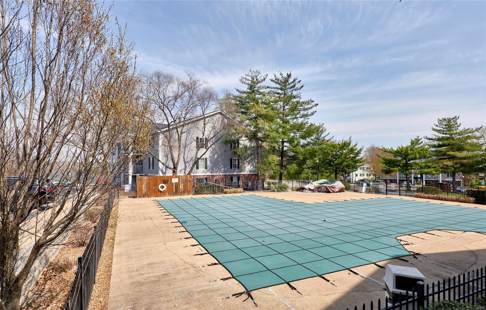 Fern Ridge Condo 1 Bldg 1 - Residential