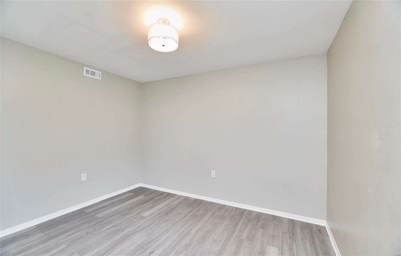 Fern Ridge Condo 1 Bldg 1 - Residential