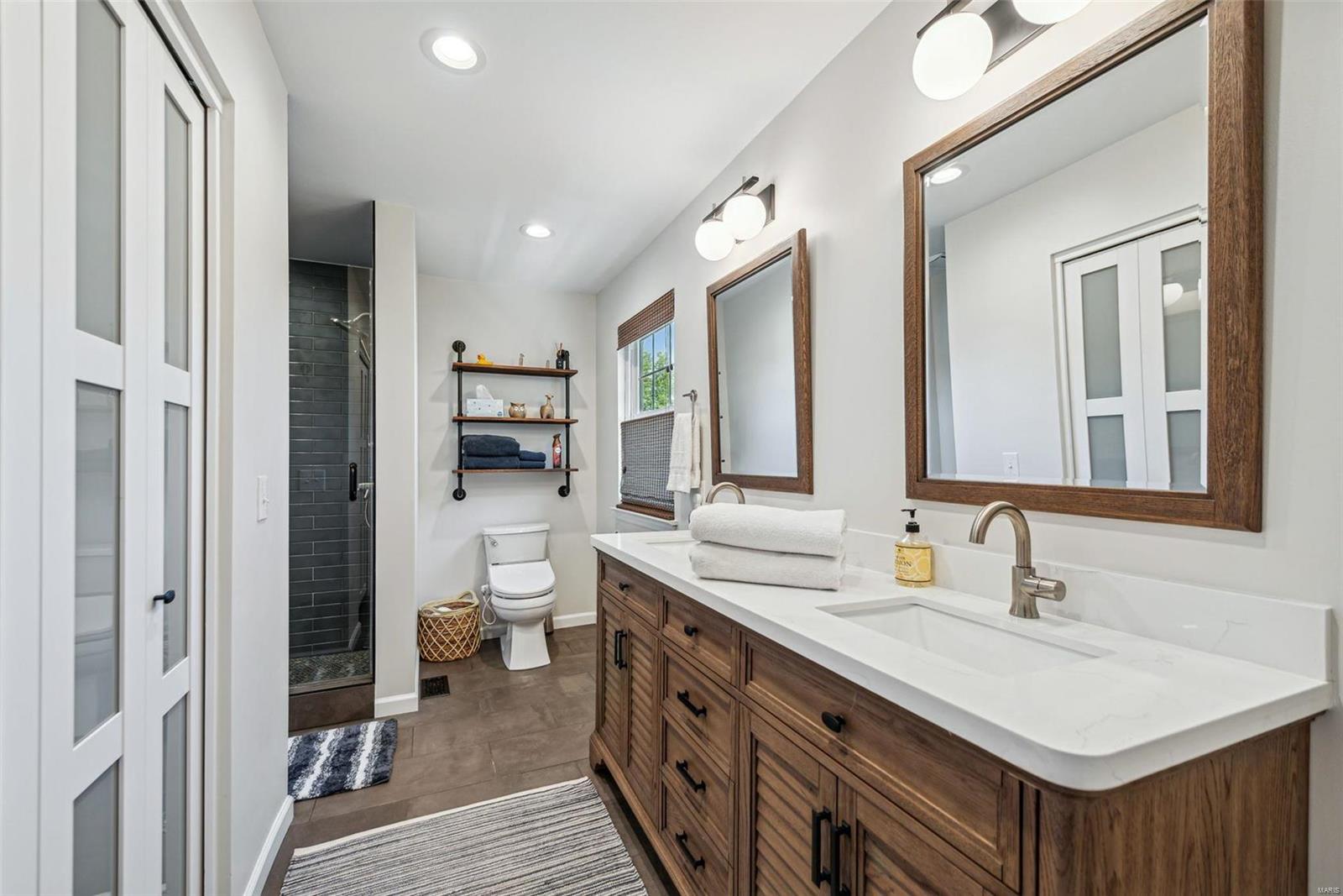 Waterford Oaks 1 - Residential