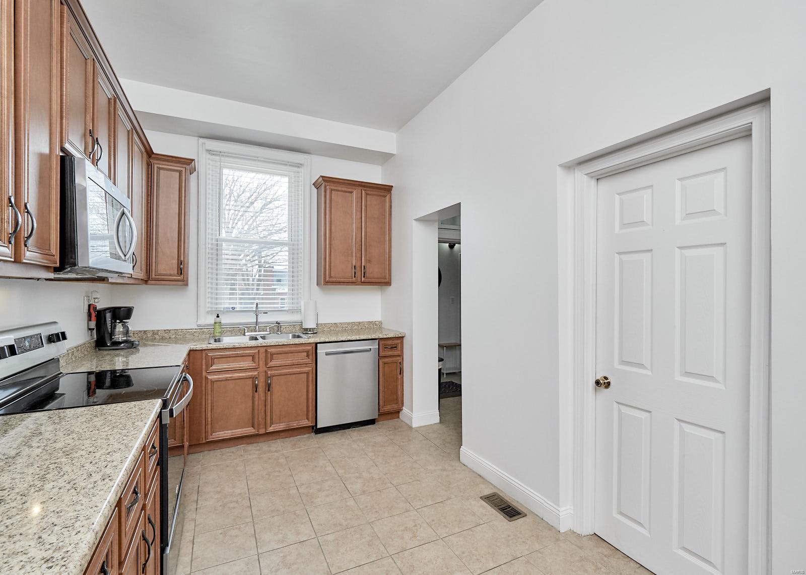 Delanos Add - Residential