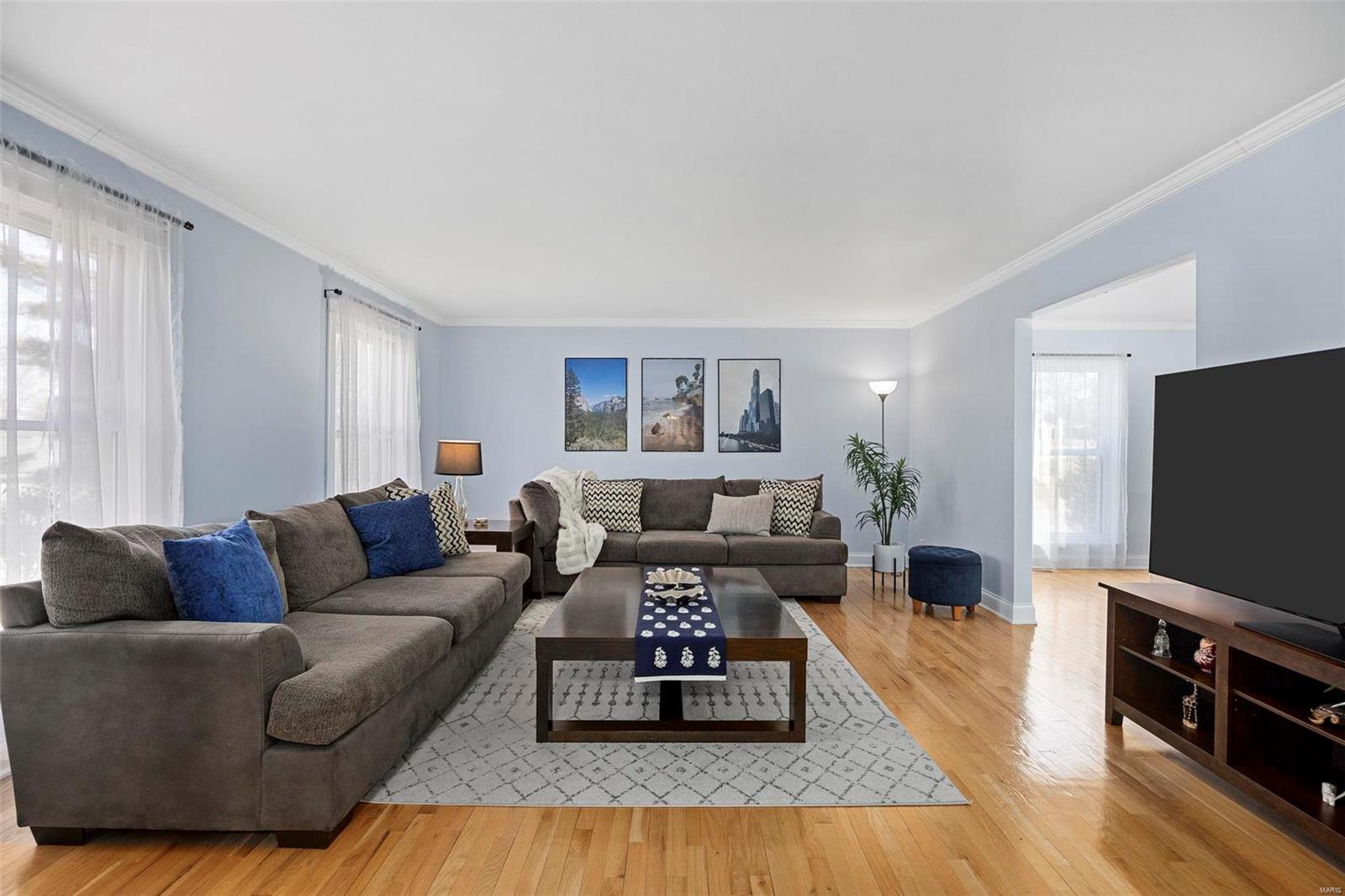 360 Chateaugay Lane