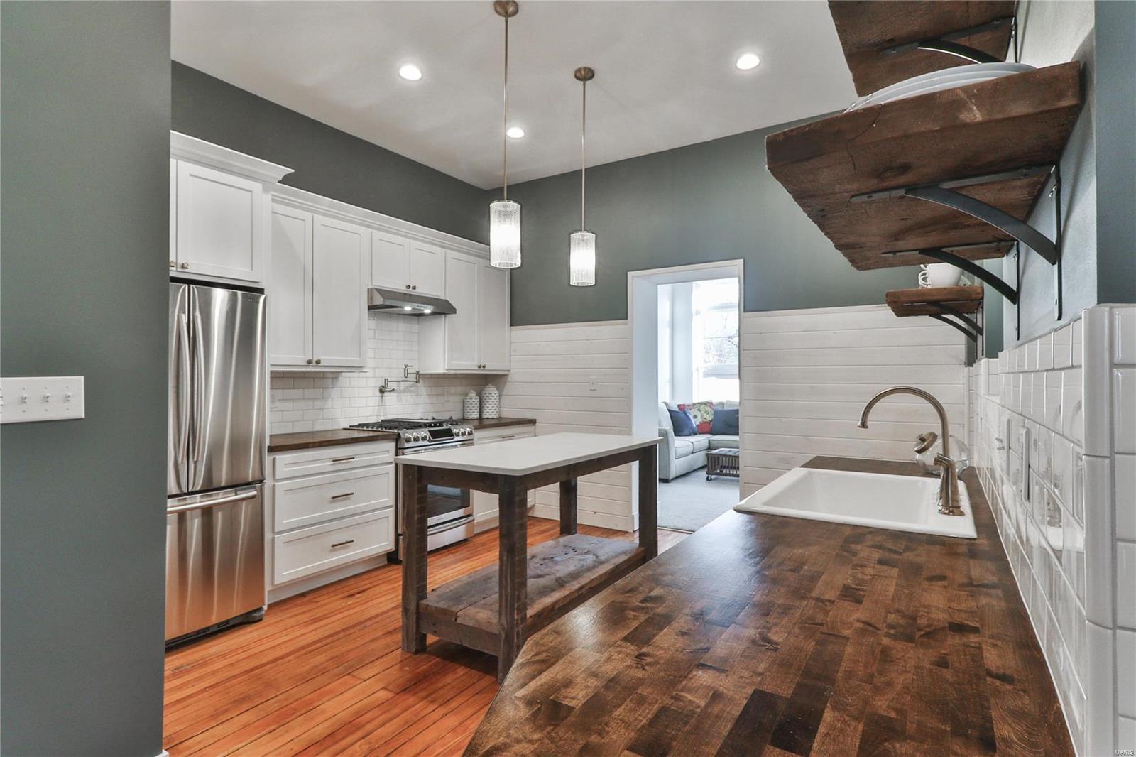 Arsenal Add - Residential