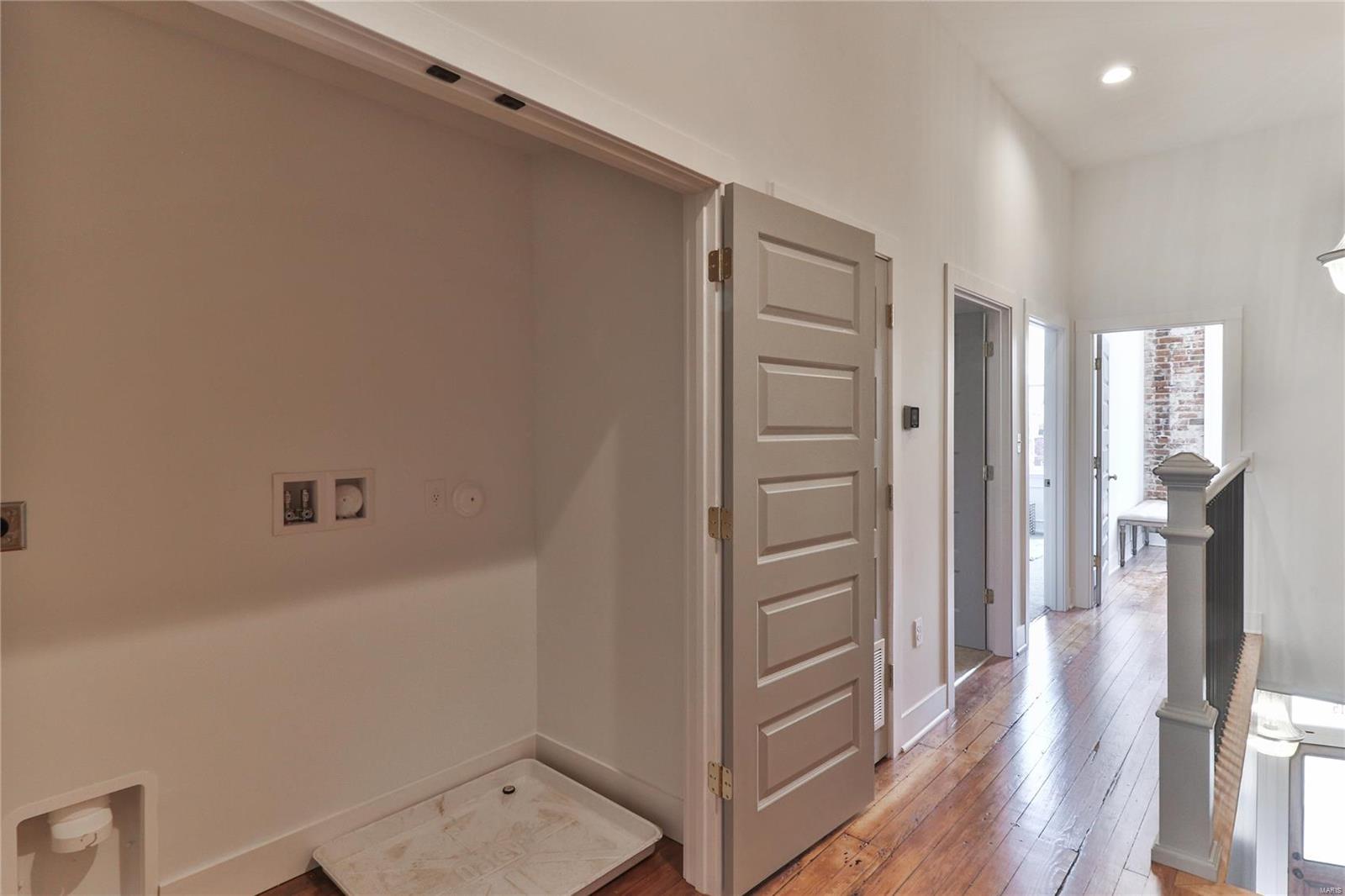 Arsenal Add - Residential