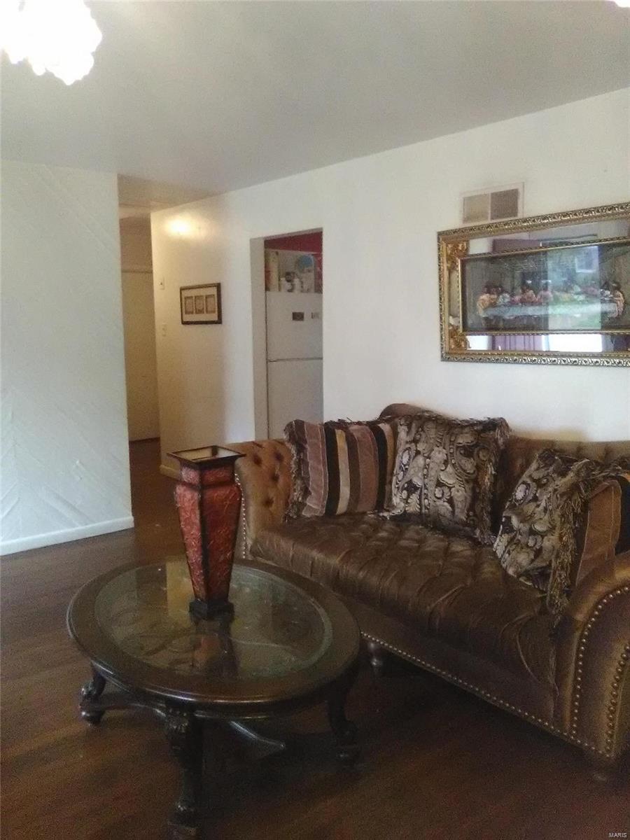 Florissant Park 2 - Residential
