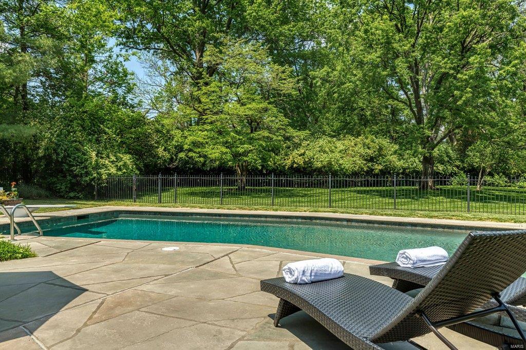 Brighton Woods - Residential