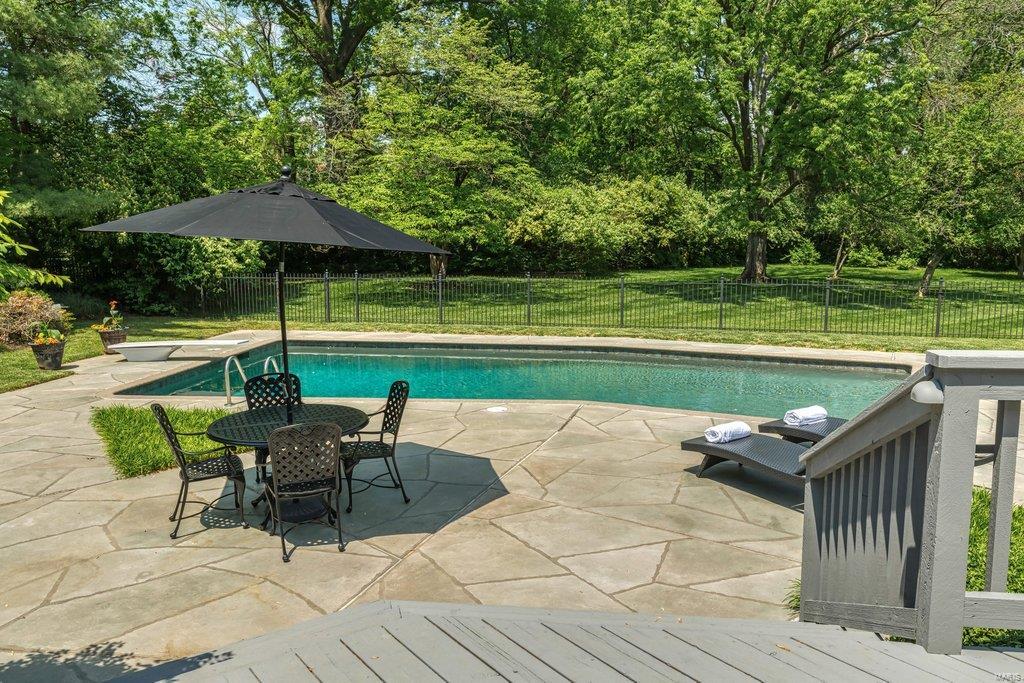 Brighton Woods - Residential