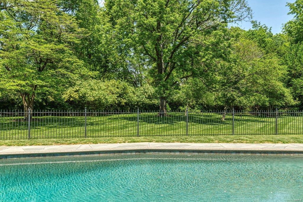 Brighton Woods - Residential