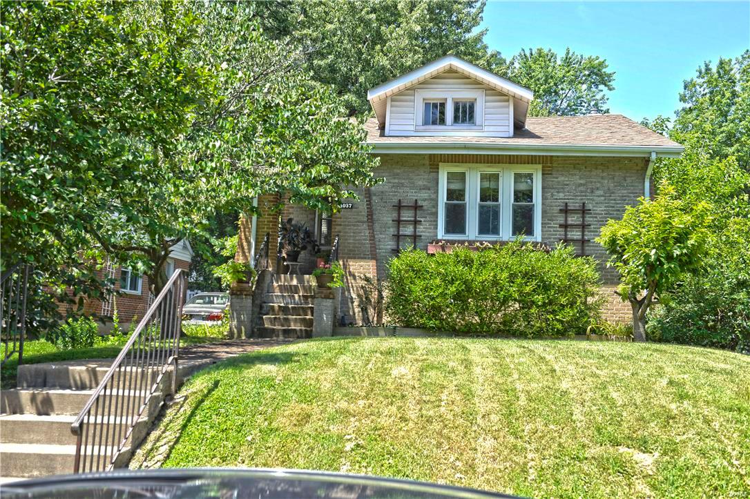 Adele Place - Residential