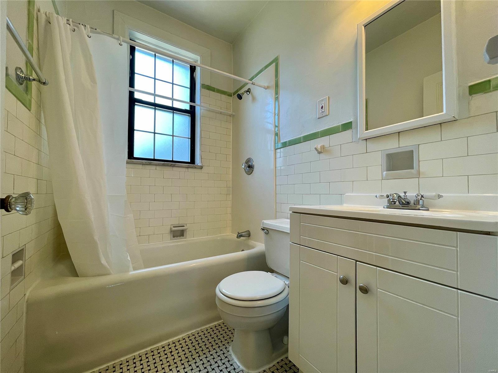 Demun Park - Residential Income