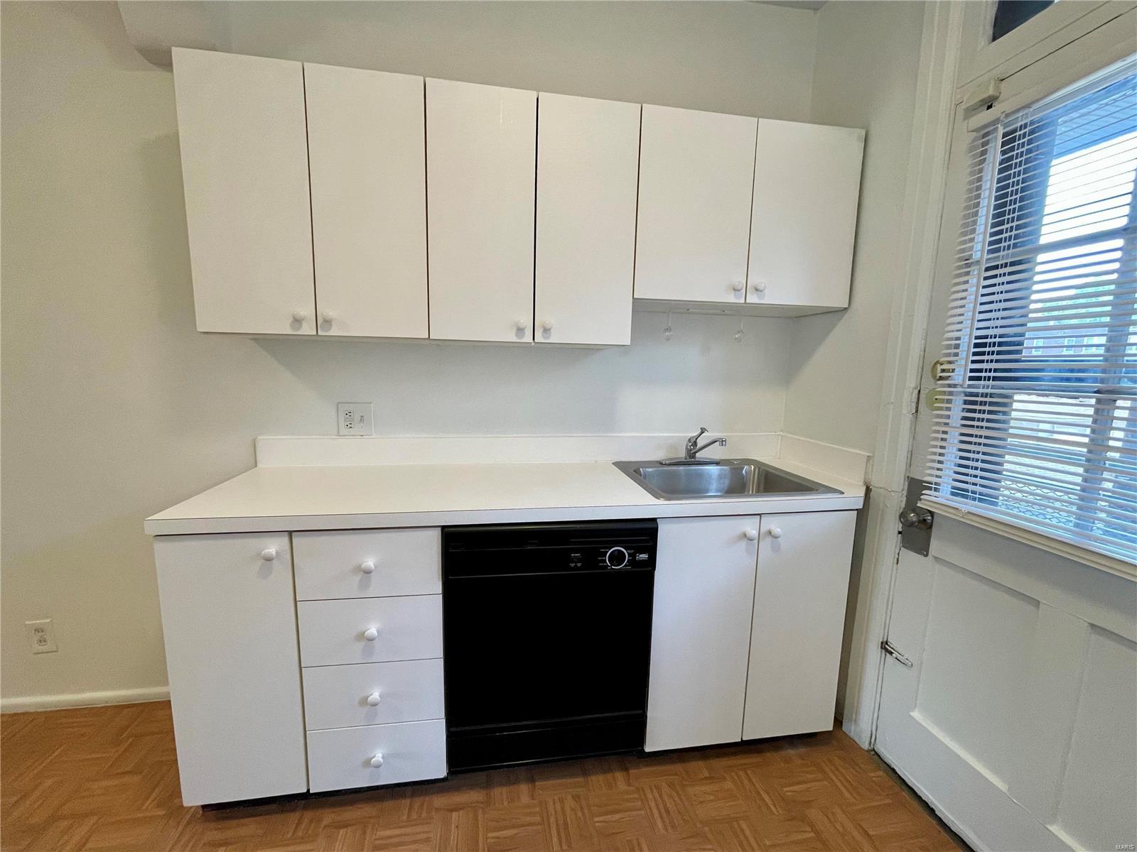 Demun Park - Residential Income