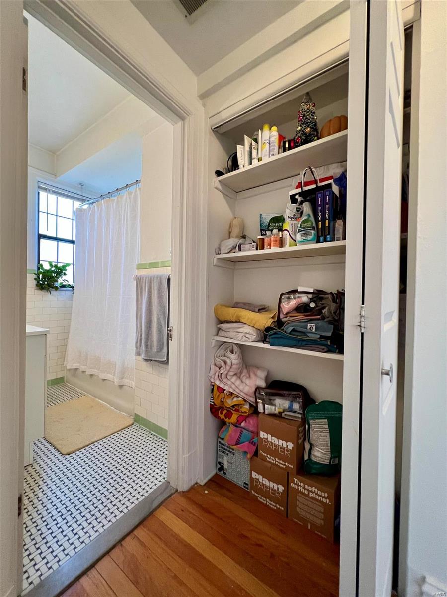 Demun Park - Residential Income