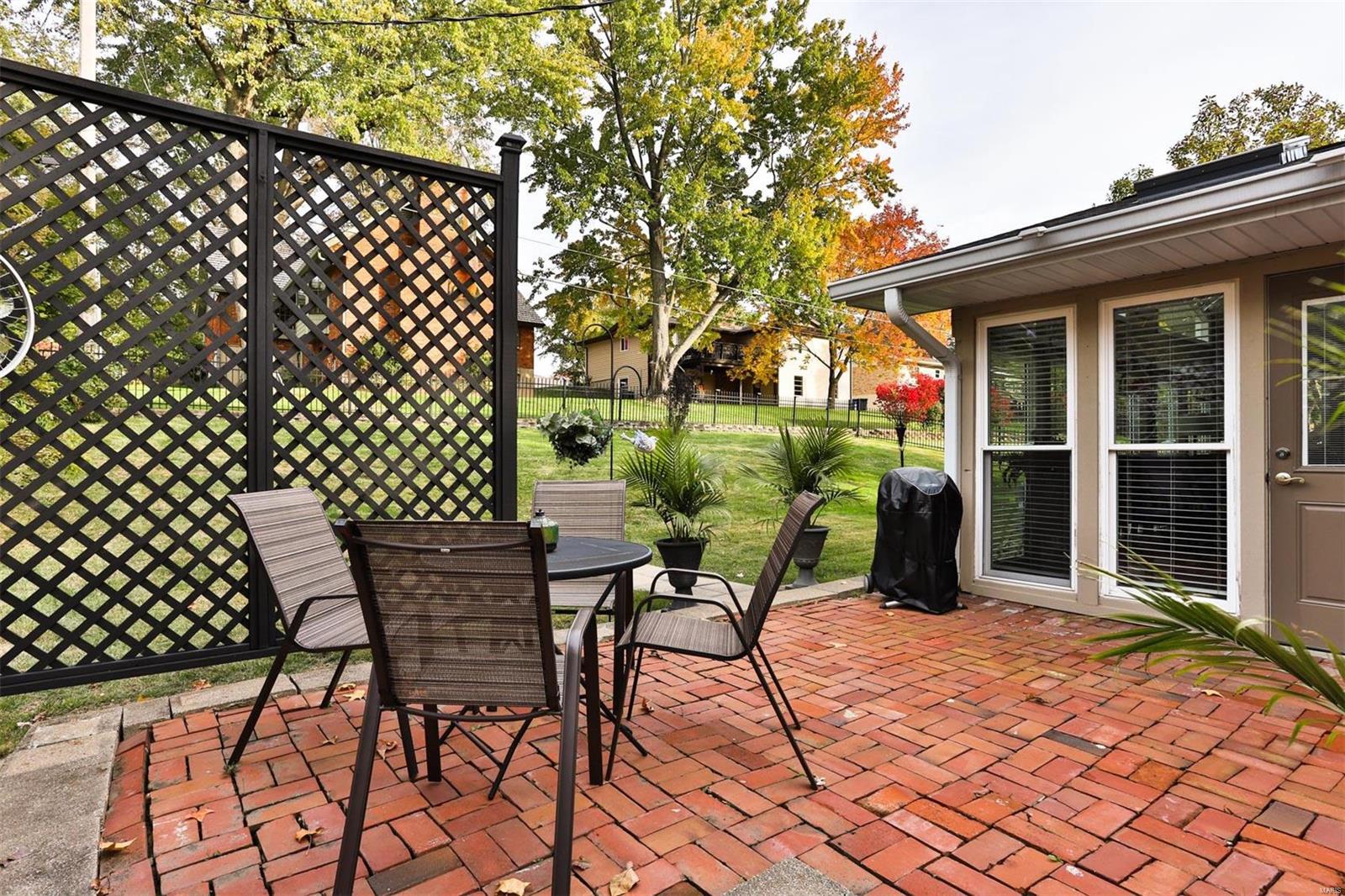 So Crestwood Gardens Add 4 - Residential