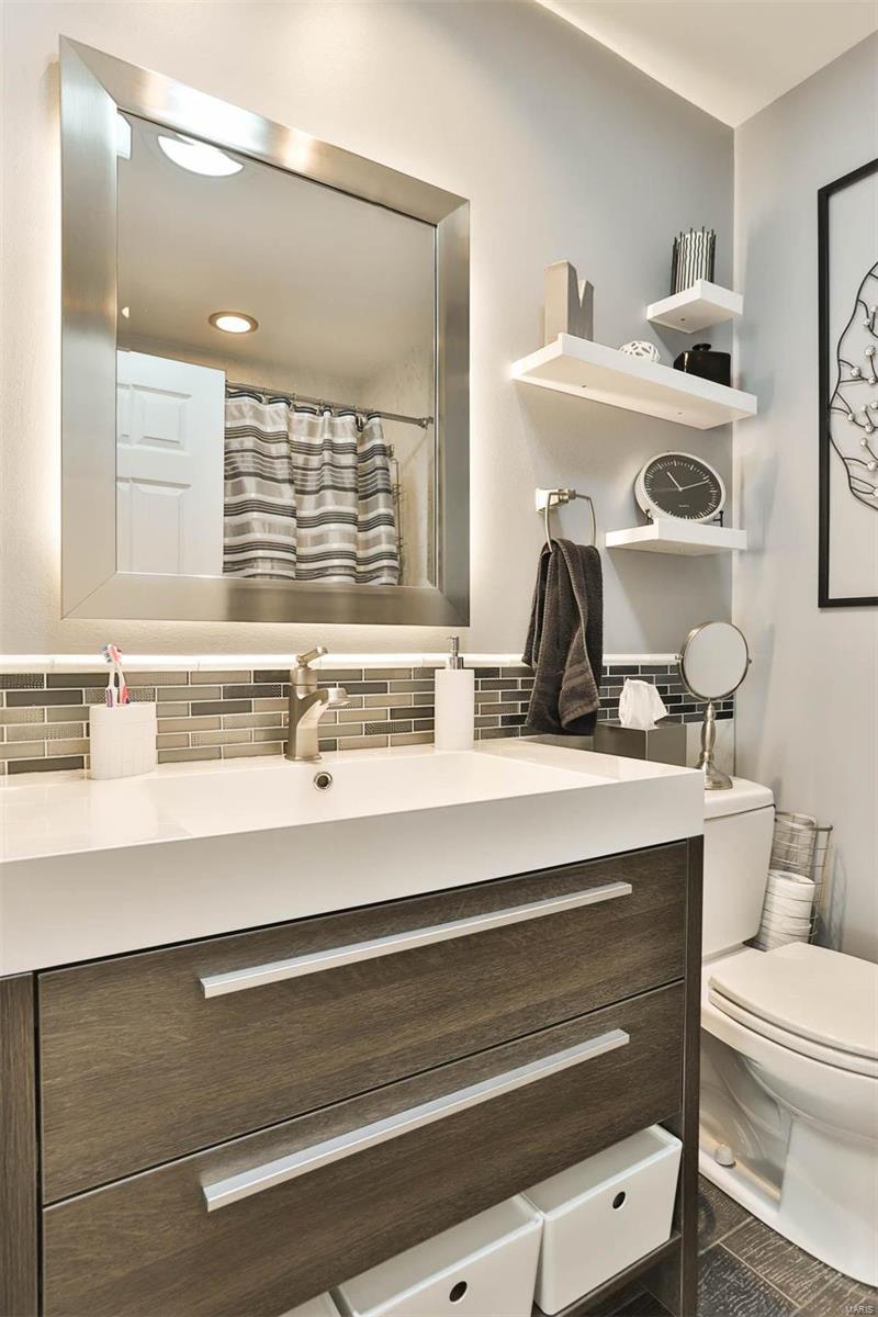 So Crestwood Gardens Add 4 - Residential