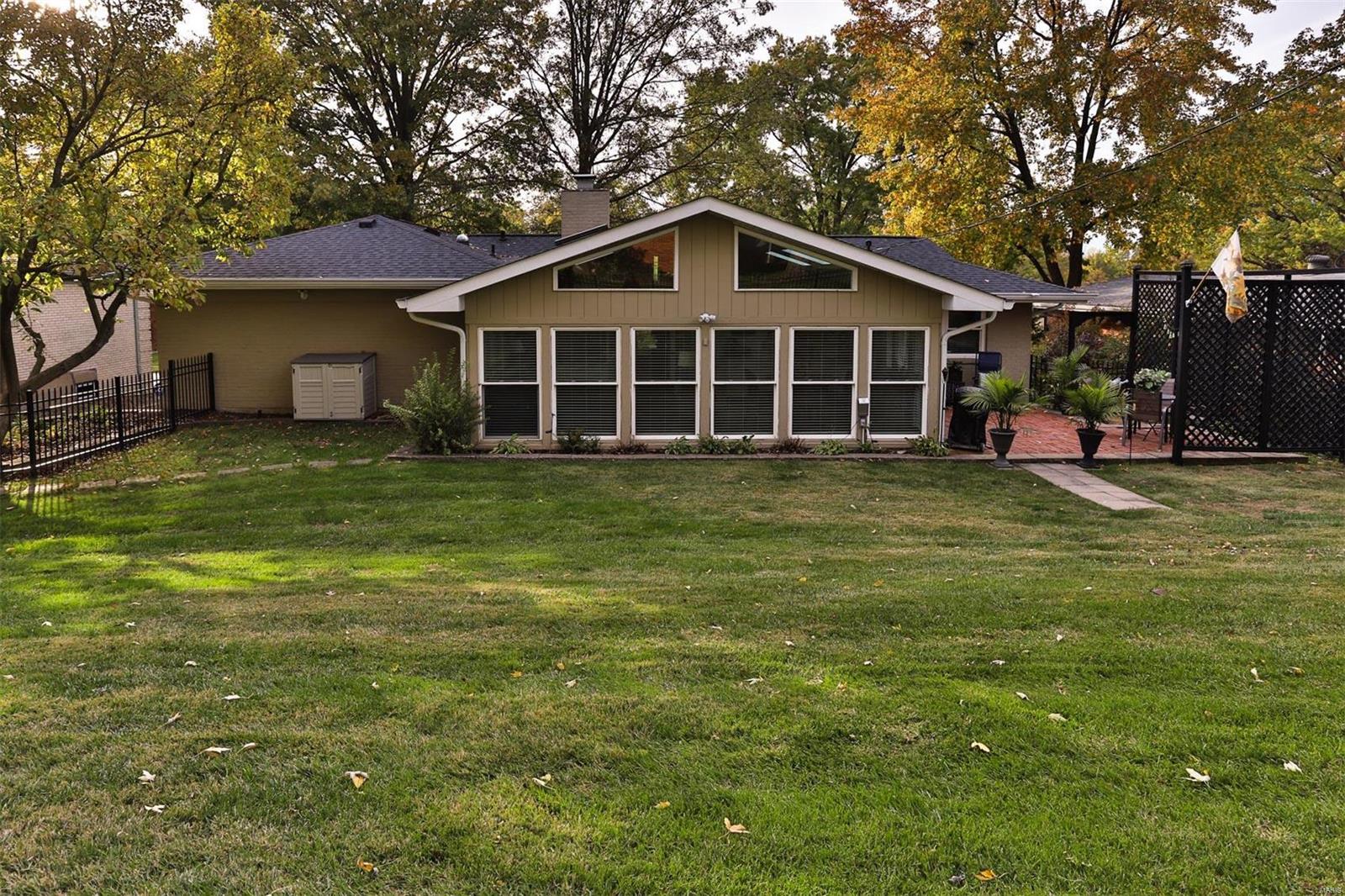 So Crestwood Gardens Add 4 - Residential