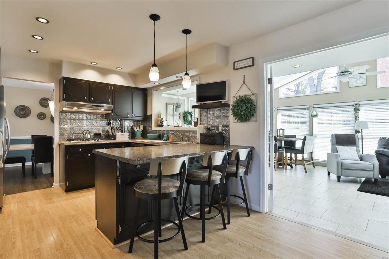 So Crestwood Gardens Add 4 - Residential