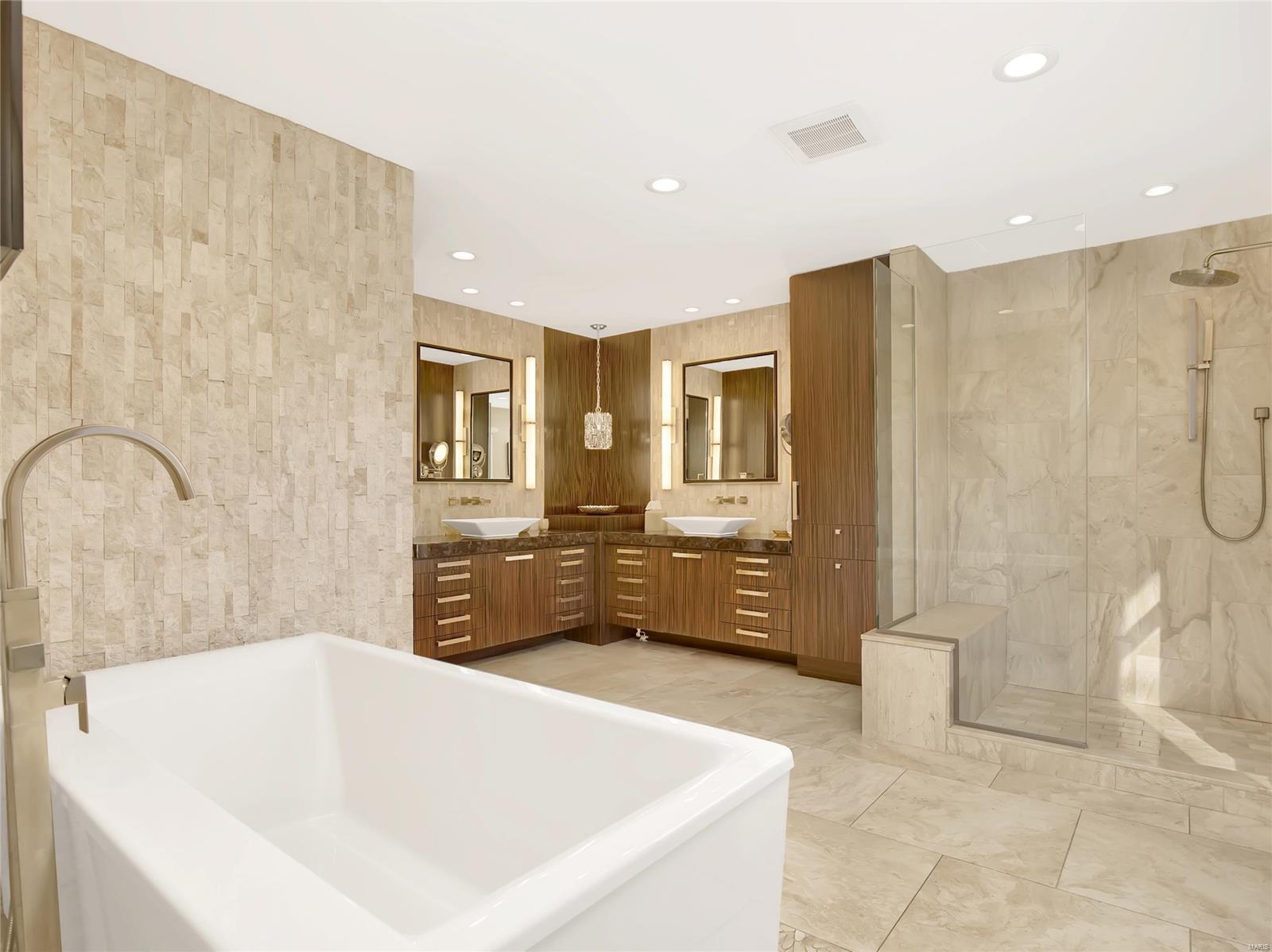 Hermitage 1st Add - Residential