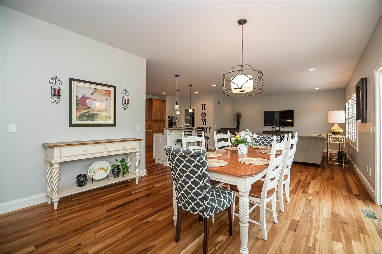 Chavanel - Residential