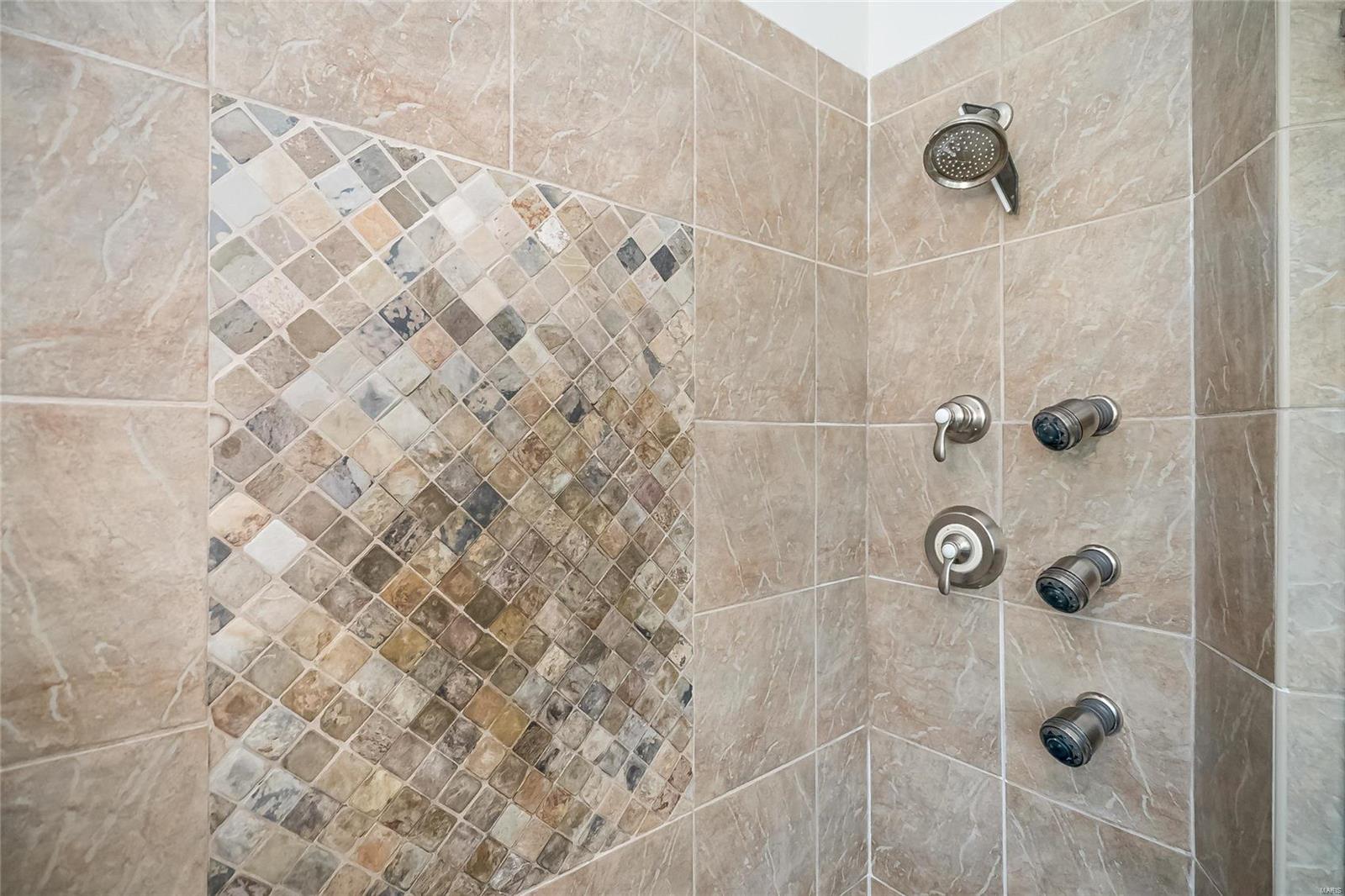 Chavanel - Residential