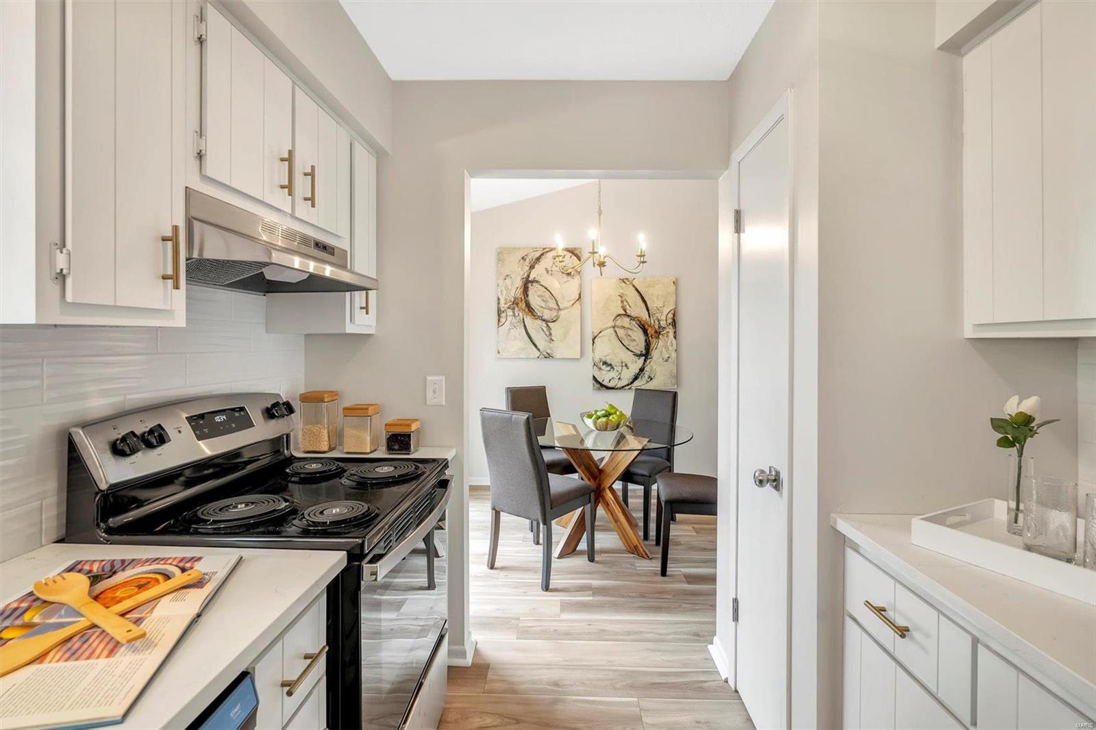 Ashton Place Condo - Residential