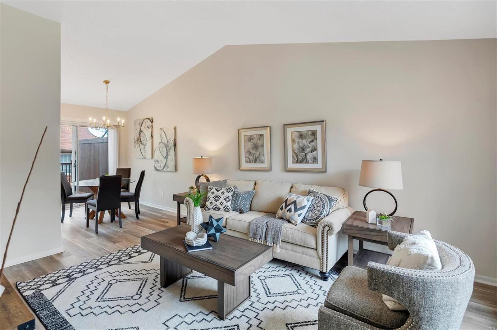 Ashton Place Condo - Residential