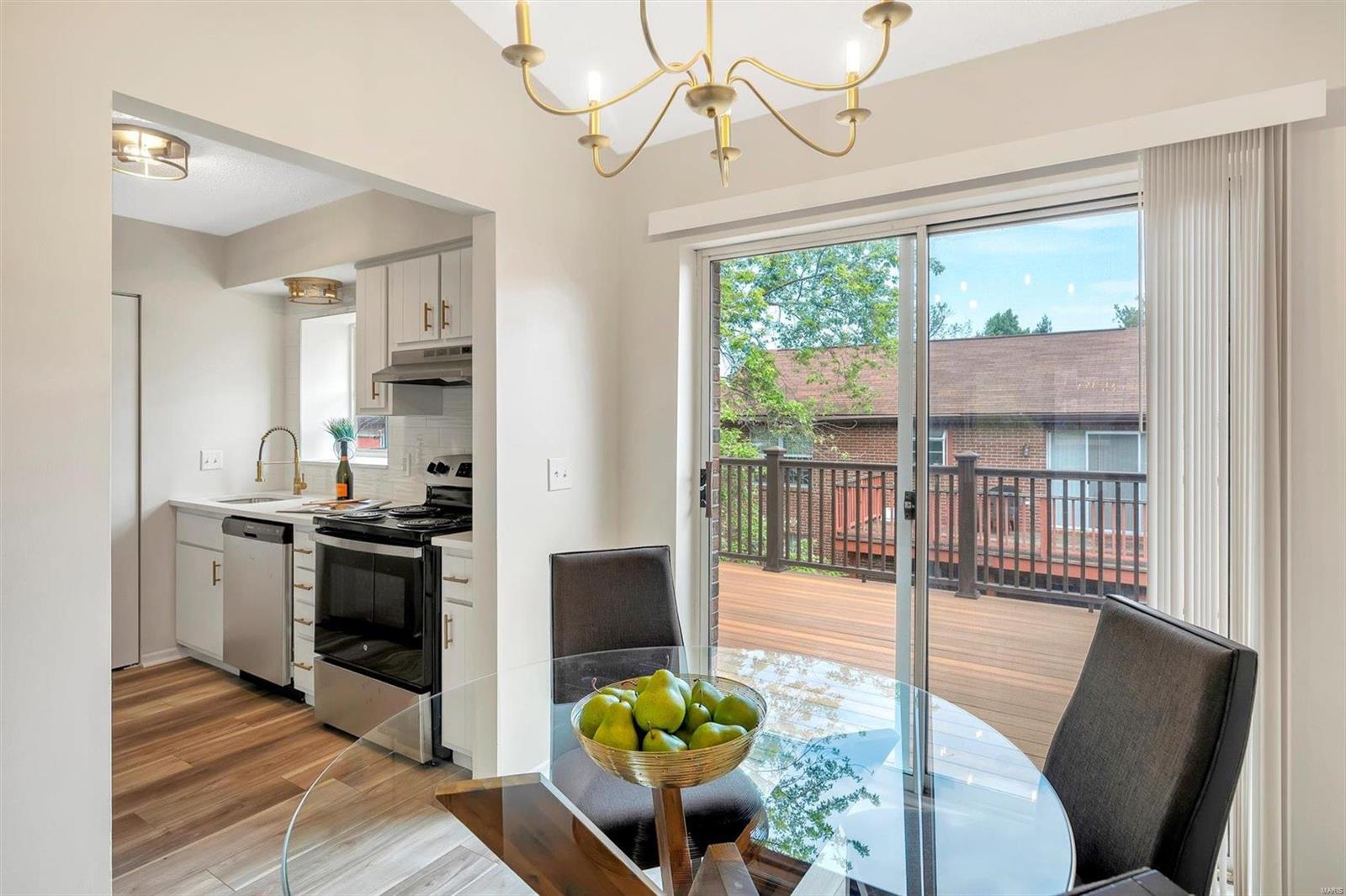 Ashton Place Condo - Residential